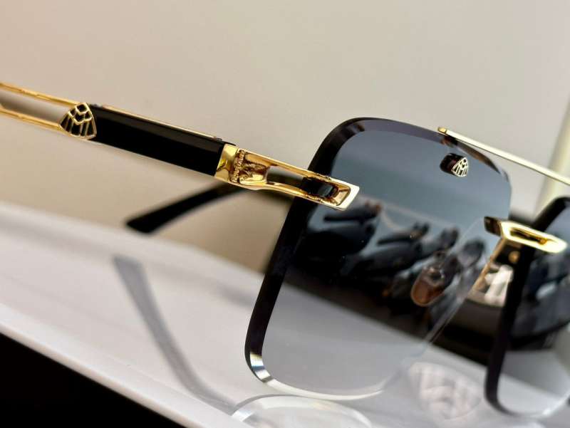 Picture of Maybach Sunglasses _SKUfw52366765fw